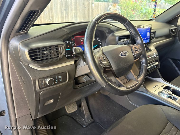 image for item EC8353 2020 Ford Explorer SUV