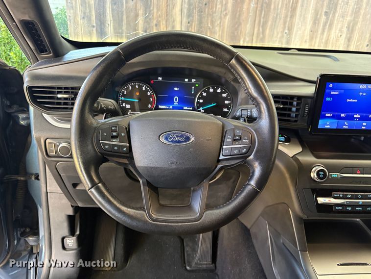 image for item EC8353 2020 Ford Explorer SUV