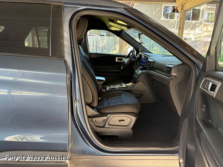 image for item EC8353 2020 Ford Explorer SUV