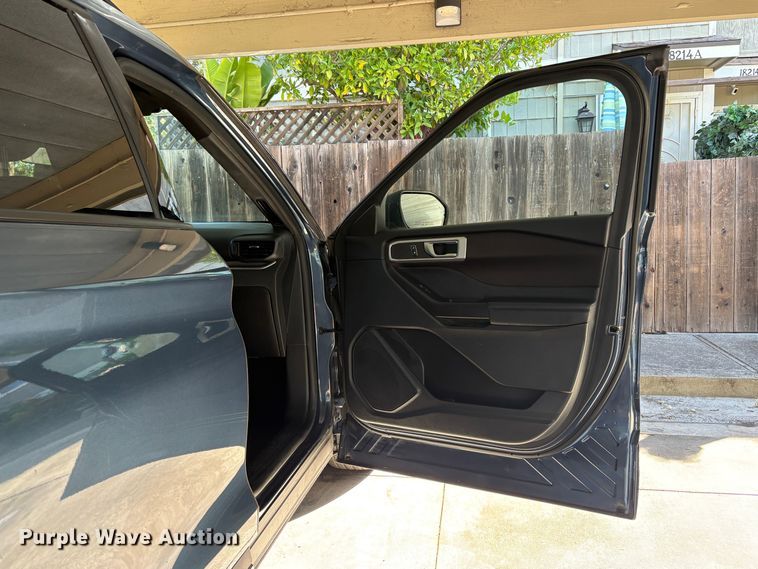 image for item EC8353 2020 Ford Explorer SUV