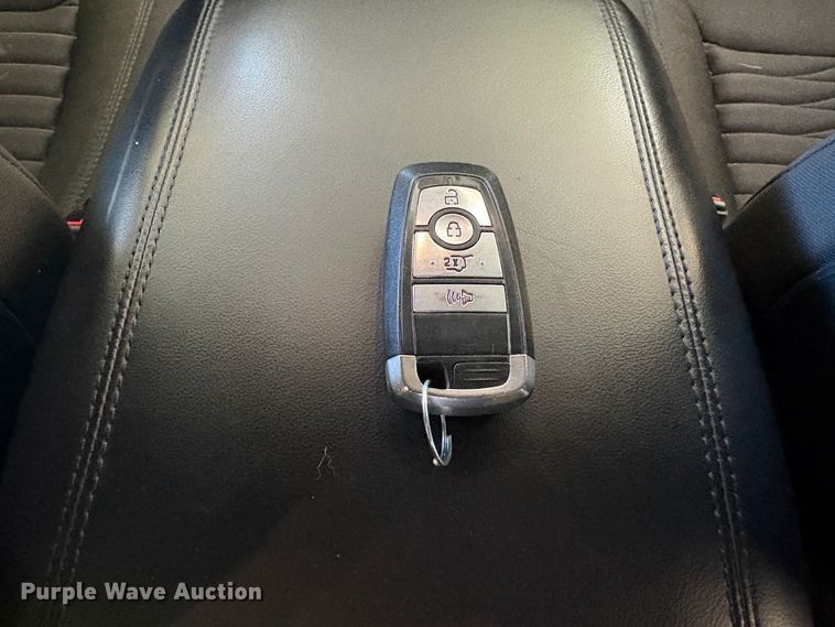 image for item EC8353 2020 Ford Explorer SUV
