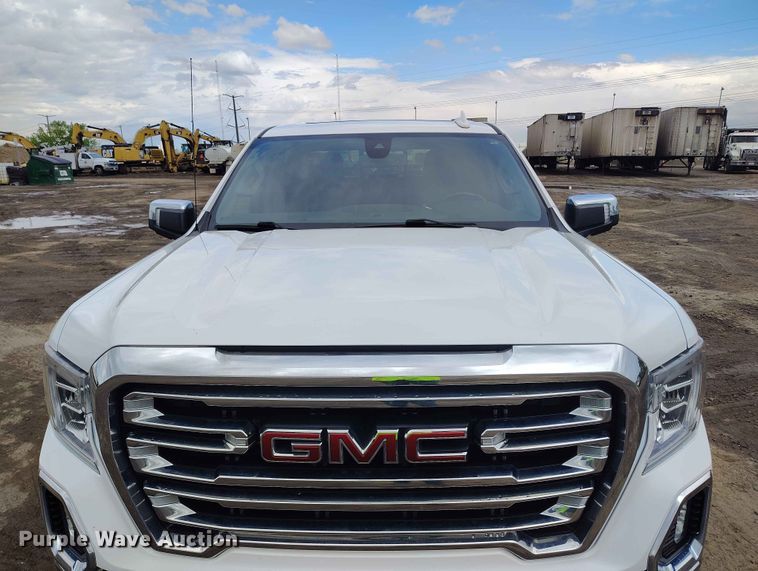 image for item ED0124 2019 GMC Sierra 1500 SLT Crew Cab pickup truck