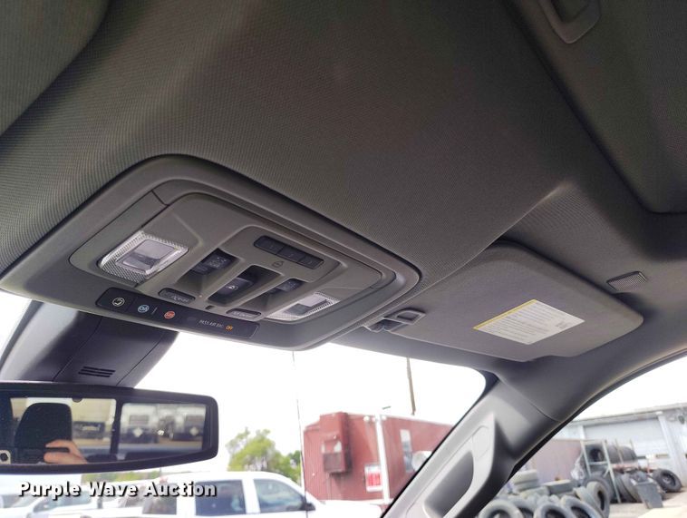 image for item ED0124 2019 GMC Sierra 1500 SLT Crew Cab pickup truck