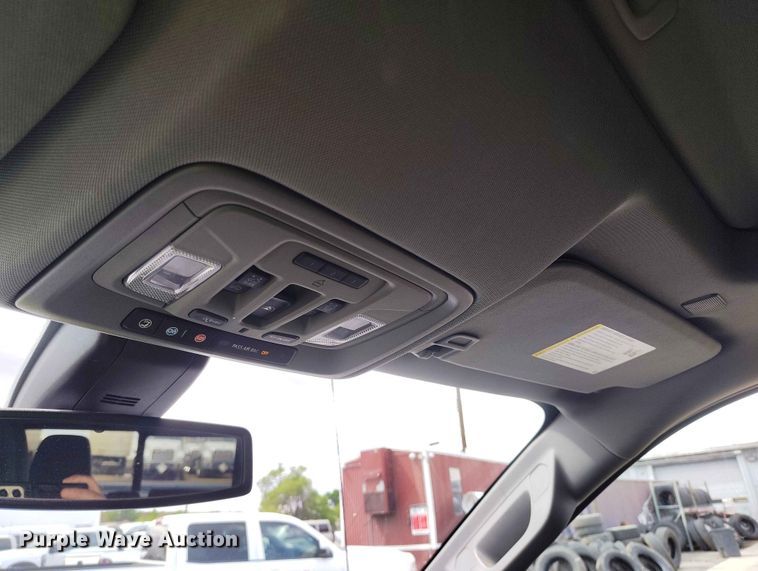 image for item ED0124 2019 GMC Sierra 1500 SLT Crew Cab pickup truck