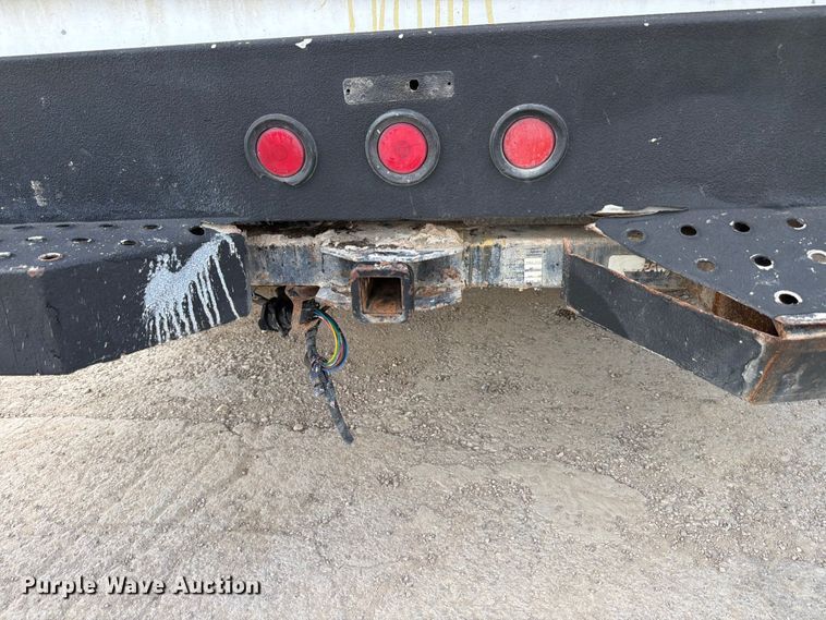 image for item ED5297 2015 Ford F350 Super Duty Crew Cab utility bed pickup truck