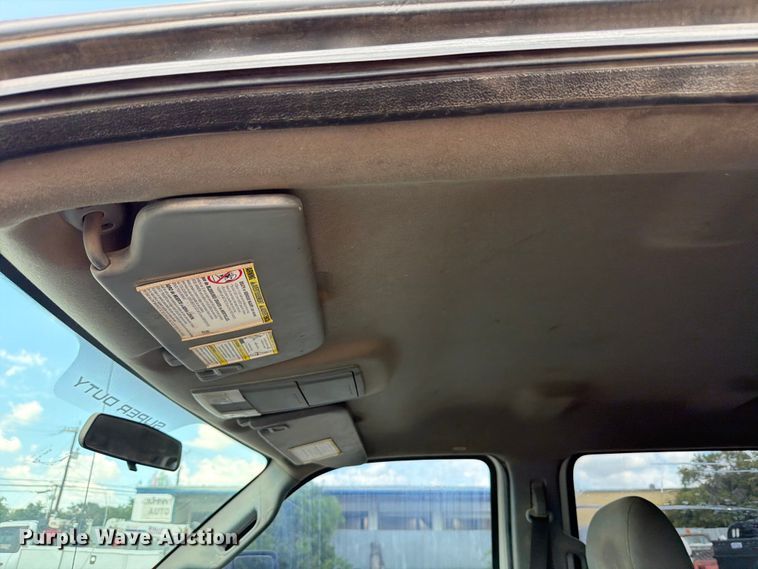 image for item ED5297 2015 Ford F350 Super Duty Crew Cab utility bed pickup truck