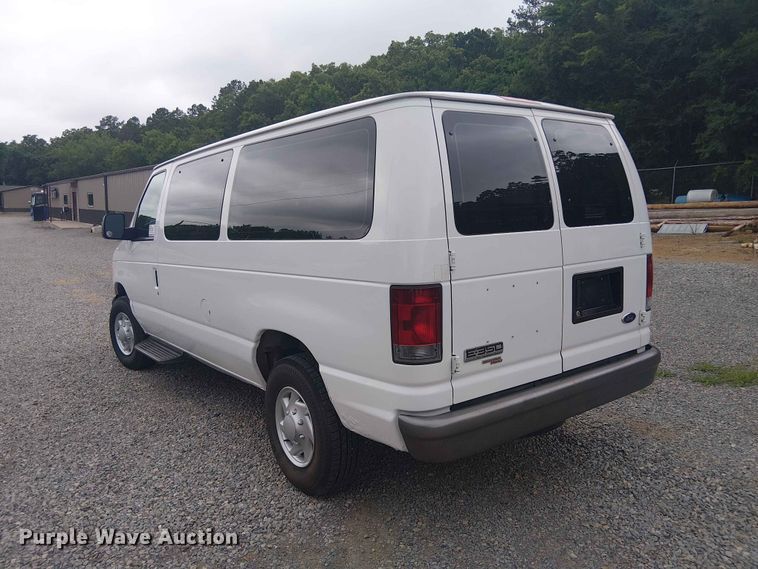 image for item EE1479 2007 Ford E350 van