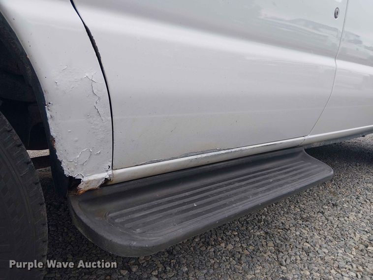 image for item EE1479 2007 Ford E350 van