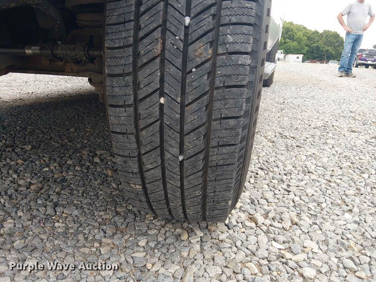 image for item EE1479 2007 Ford E350 van