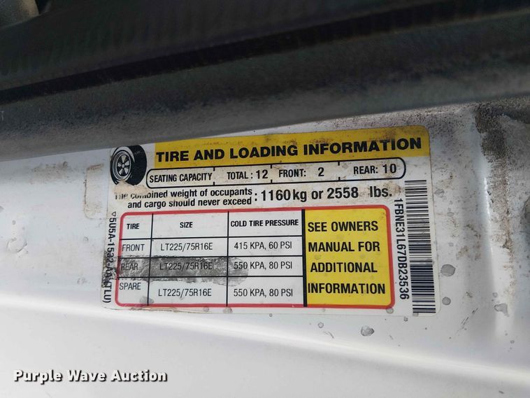 image for item EE1479 2007 Ford E350 van