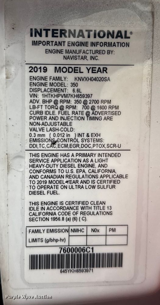 image for item EG2037 2019 Chevrolet Silverado 6500HD box truck