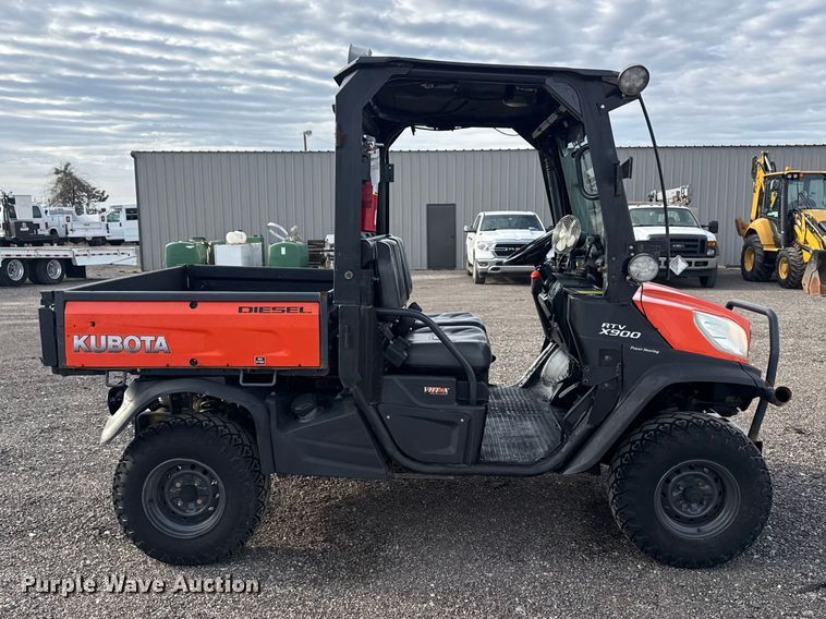 image for item EG8876 2011 Kubota RTV-X900 utility vehicle