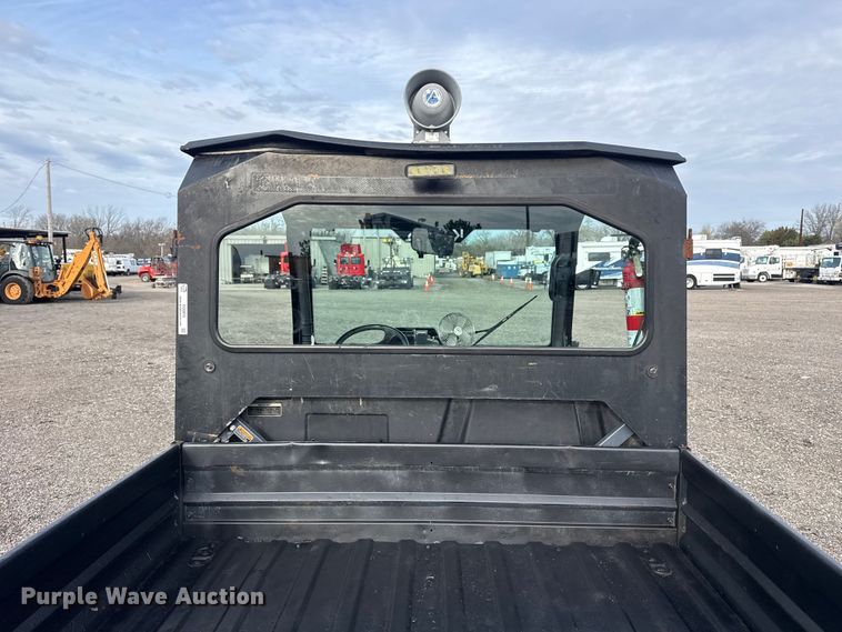 image for item EG8876 2011 Kubota RTV-X900 utility vehicle