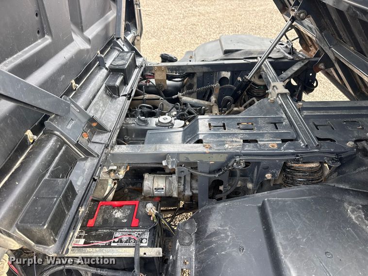image for item EG8876 2011 Kubota RTV-X900 utility vehicle