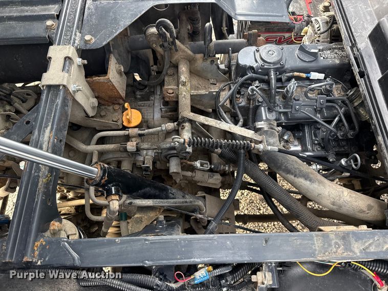 image for item EG8876 2011 Kubota RTV-X900 utility vehicle