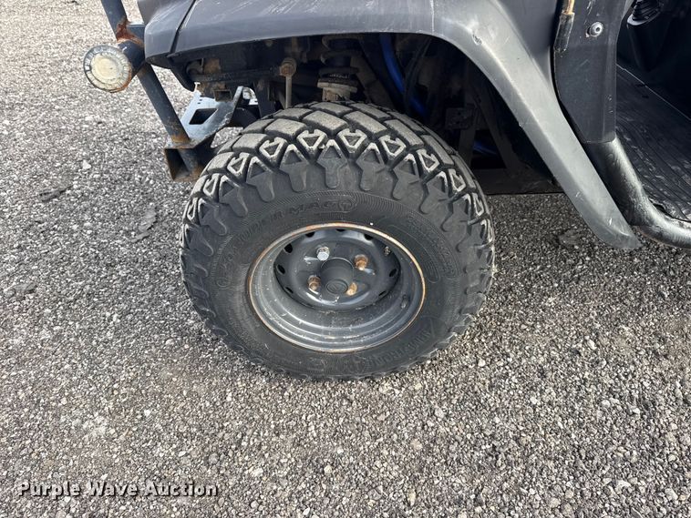 image for item EG8876 2011 Kubota RTV-X900 utility vehicle