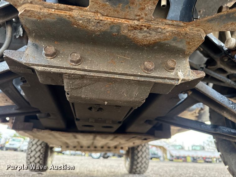 image for item EG8876 2011 Kubota RTV-X900 utility vehicle