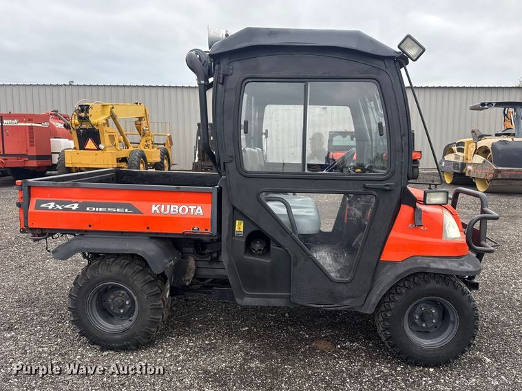 image for item EG8928 2011 Kubota RTV900 utility vehicle
