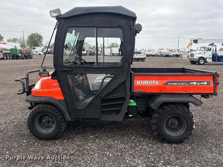 image for item EG8928 2011 Kubota RTV900 utility vehicle