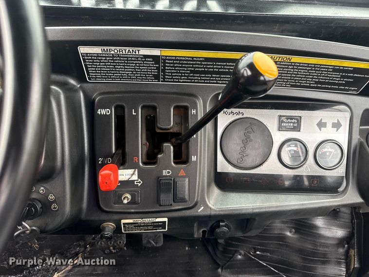 image for item EG8928 2011 Kubota RTV900 utility vehicle
