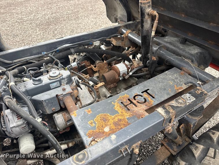image for item EG8928 2011 Kubota RTV900 utility vehicle