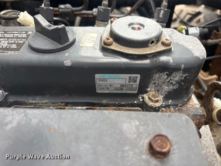 image for item EG8928 2011 Kubota RTV900 utility vehicle