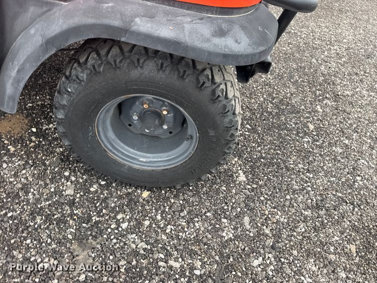image for item EG8928 2011 Kubota RTV900 utility vehicle