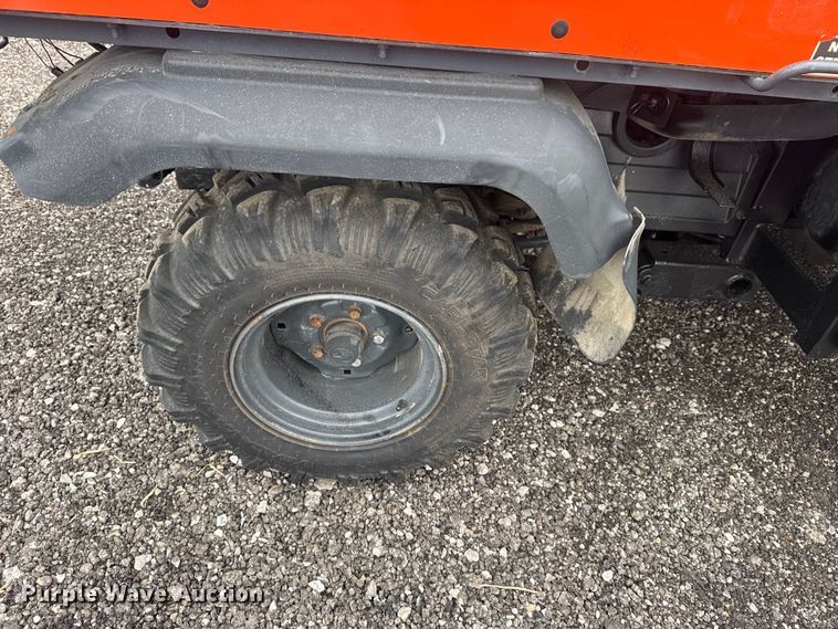 image for item EG8928 2011 Kubota RTV900 utility vehicle