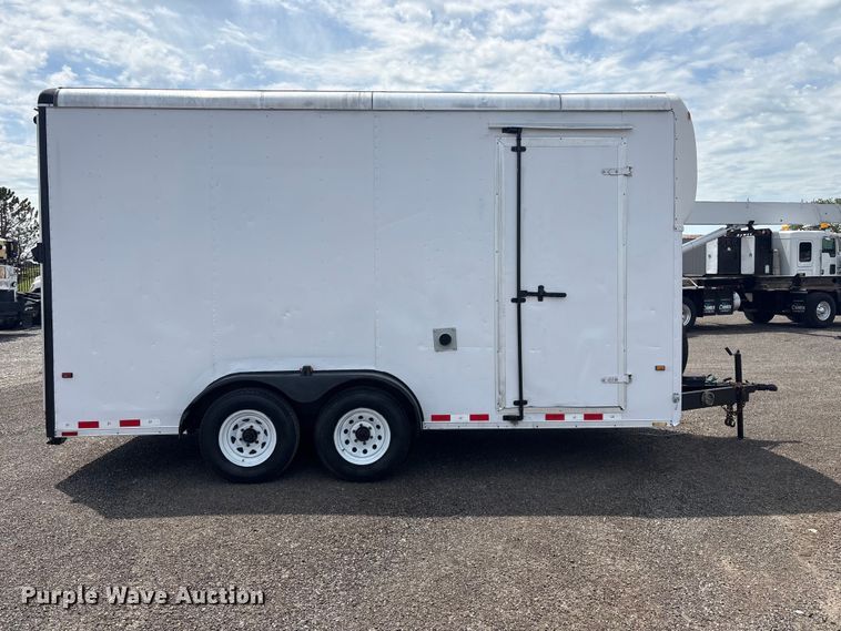 image for item EG9038 1996 Wells Cargo enclosed cargo trailer