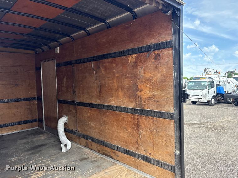 image for item EG9038 1996 Wells Cargo enclosed cargo trailer