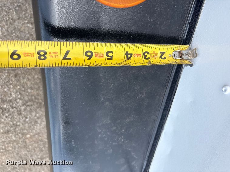 image for item EG9038 1996 Wells Cargo enclosed cargo trailer