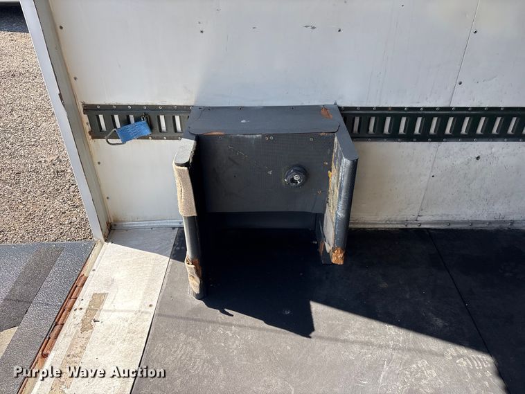 image for item EG9056 2001 Phoenix  enclosed cargo trailer