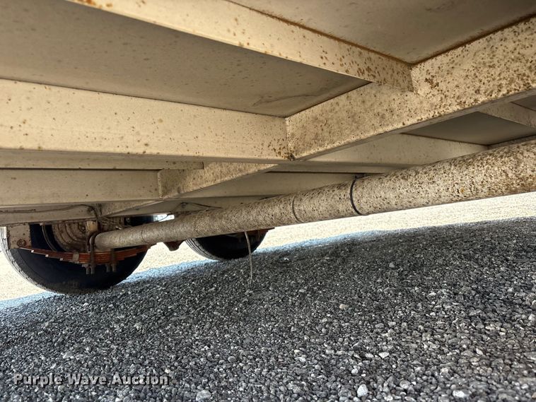 image for item EG9056 2001 Phoenix  enclosed cargo trailer