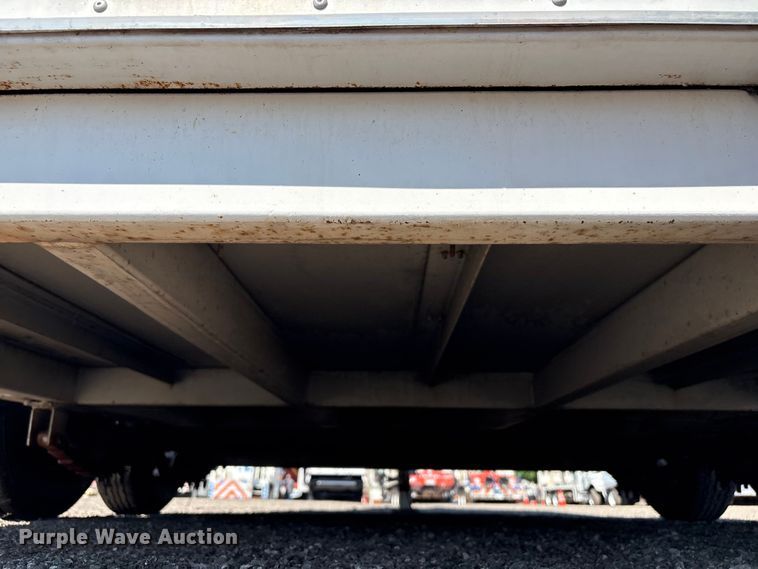 image for item EG9056 2001 Phoenix  enclosed cargo trailer