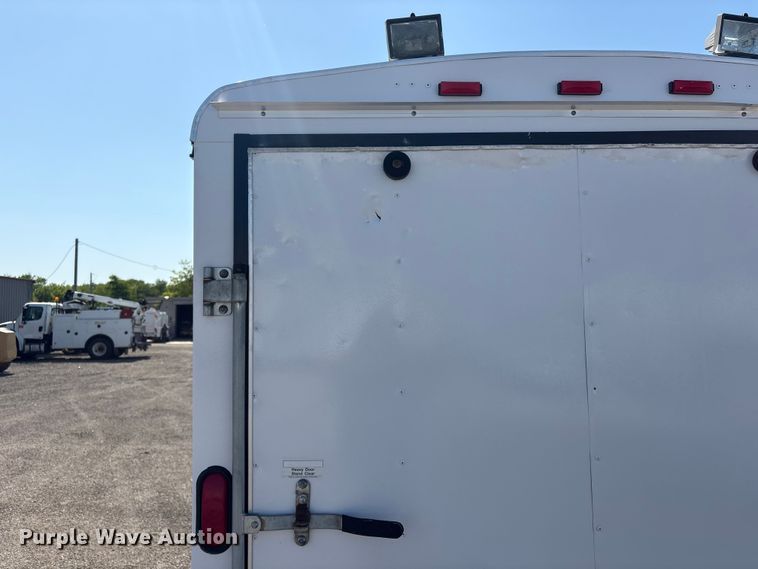 image for item EG9083 2006 Haulmark TS6X14DT2 enclosed cargo trailer