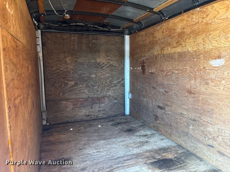 image for item EG9083 2006 Haulmark TS6X14DT2 enclosed cargo trailer