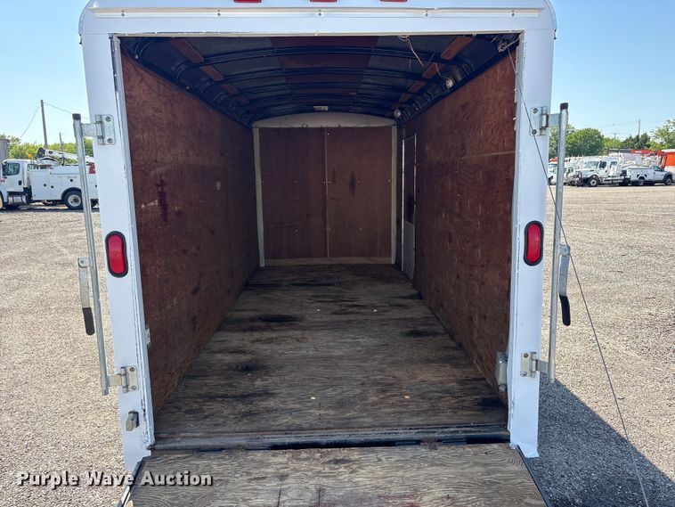 image for item EG9083 2006 Haulmark TS6X14DT2 enclosed cargo trailer