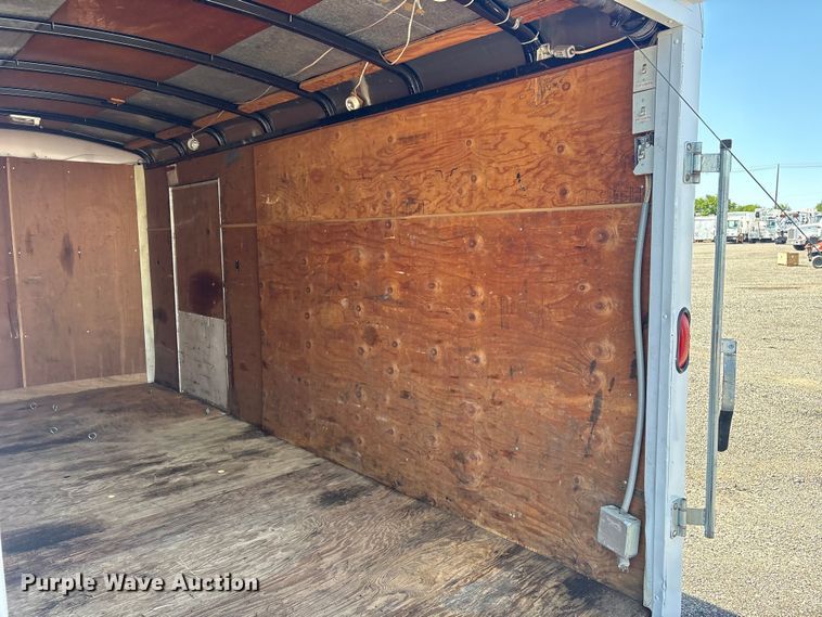 image for item EG9083 2006 Haulmark TS6X14DT2 enclosed cargo trailer