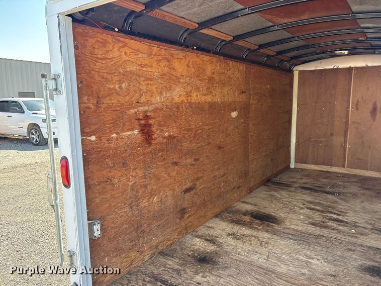 image for item EG9083 2006 Haulmark TS6X14DT2 enclosed cargo trailer