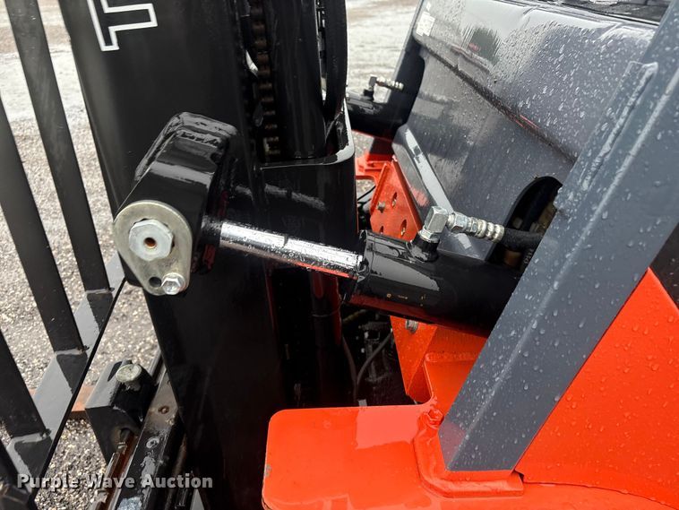 image for item EG9113 2002 Toyota 7FGU15 forklift