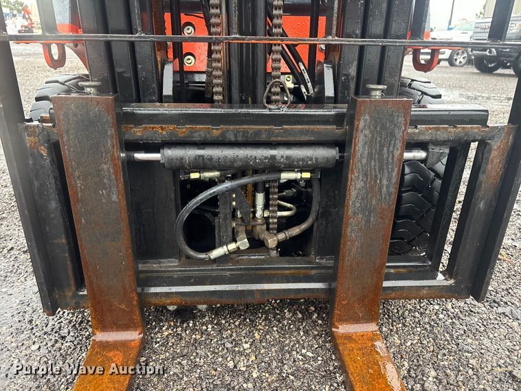 image for item EG9113 2002 Toyota 7FGU15 forklift