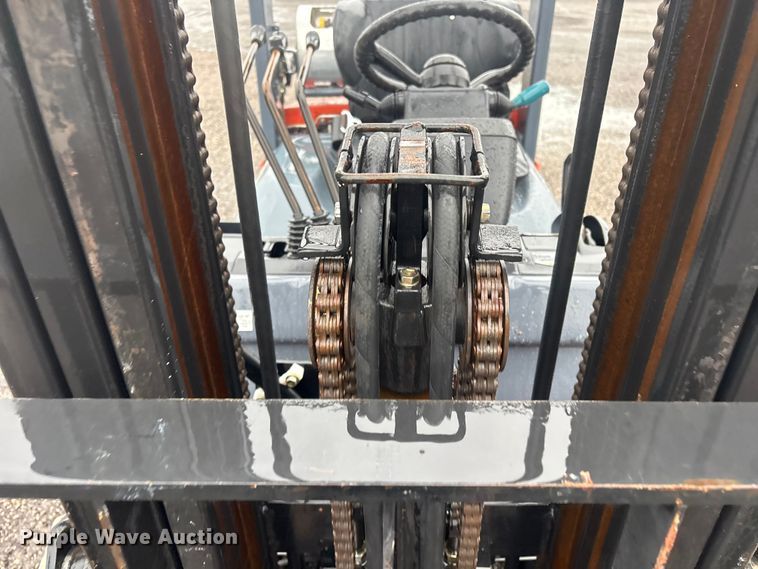 image for item EG9113 2002 Toyota 7FGU15 forklift