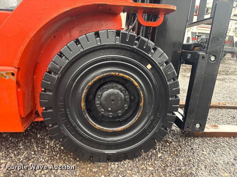 image for item EG9113 2002 Toyota 7FGU15 forklift
