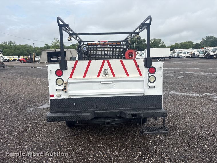 image for item EG9114 2015 Ford F350 Super Duty Ext. Cab utility bed pickup truck