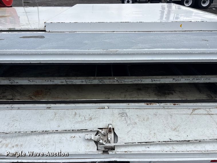image for item EG9114 2015 Ford F350 Super Duty Ext. Cab utility bed pickup truck