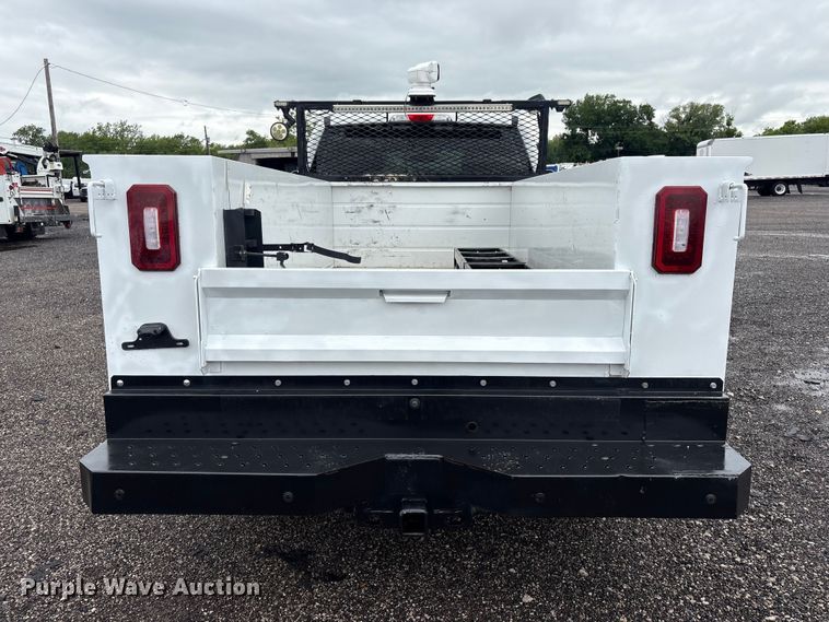 image for item EG9116 2019 Ford F250 Super Duty Ext. Cab utility bed pickup truck
