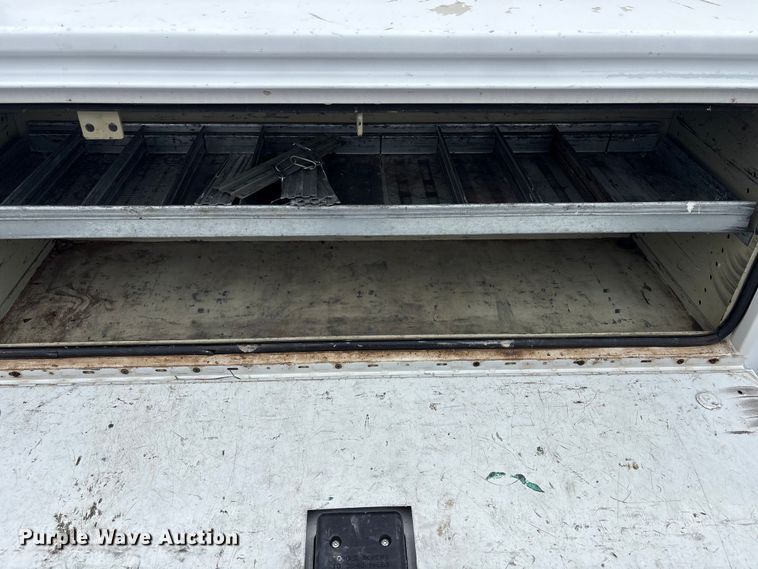 image for item EG9116 2019 Ford F250 Super Duty Ext. Cab utility bed pickup truck