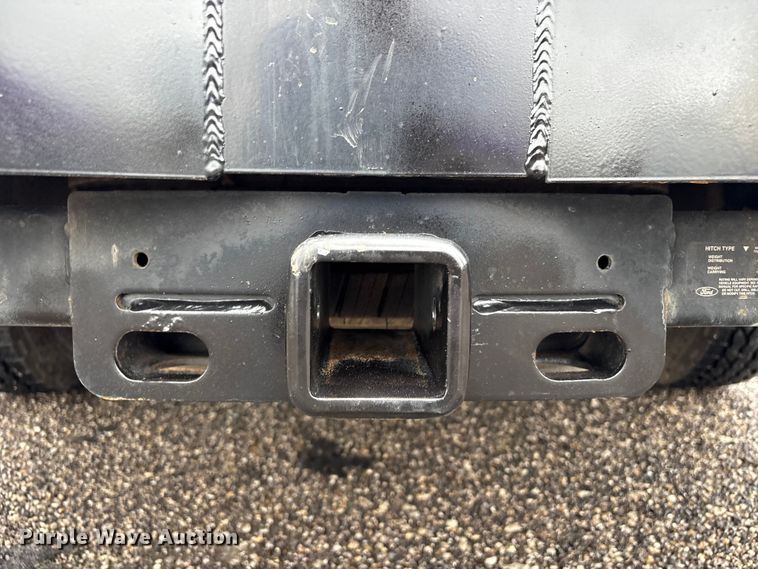 image for item EG9116 2019 Ford F250 Super Duty Ext. Cab utility bed pickup truck