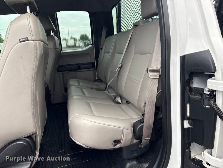 image for item EG9116 2019 Ford F250 Super Duty Ext. Cab utility bed pickup truck