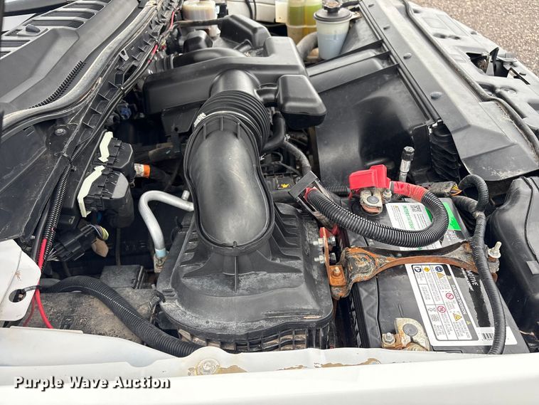 image for item EG9116 2019 Ford F250 Super Duty Ext. Cab utility bed pickup truck